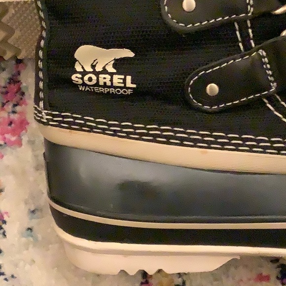 Sorel Joan Of Arctic Waterproof Winter Boots - Picture 6 of 8